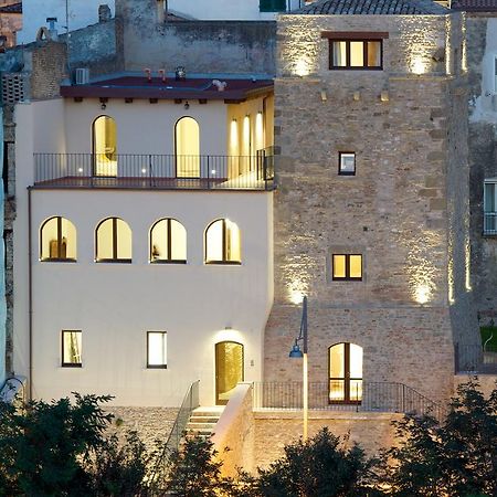 Bed and Breakfast Torre della Loggia - Dimora Storica - Ortona Esterno foto