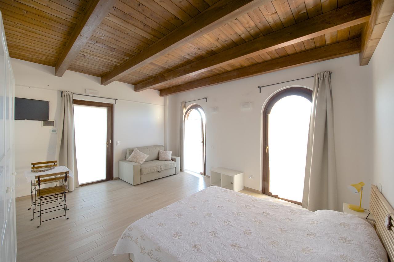 Bed and Breakfast Torre della Loggia - Dimora Storica - Ortona Esterno foto