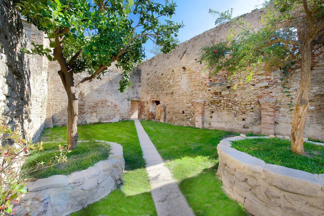 Bed and Breakfast Torre della Loggia - Dimora Storica - Ortona Esterno foto