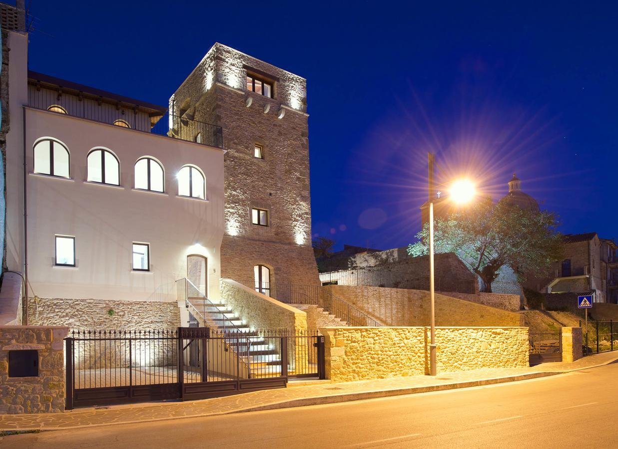 Bed and Breakfast Torre della Loggia - Dimora Storica - Ortona Esterno foto