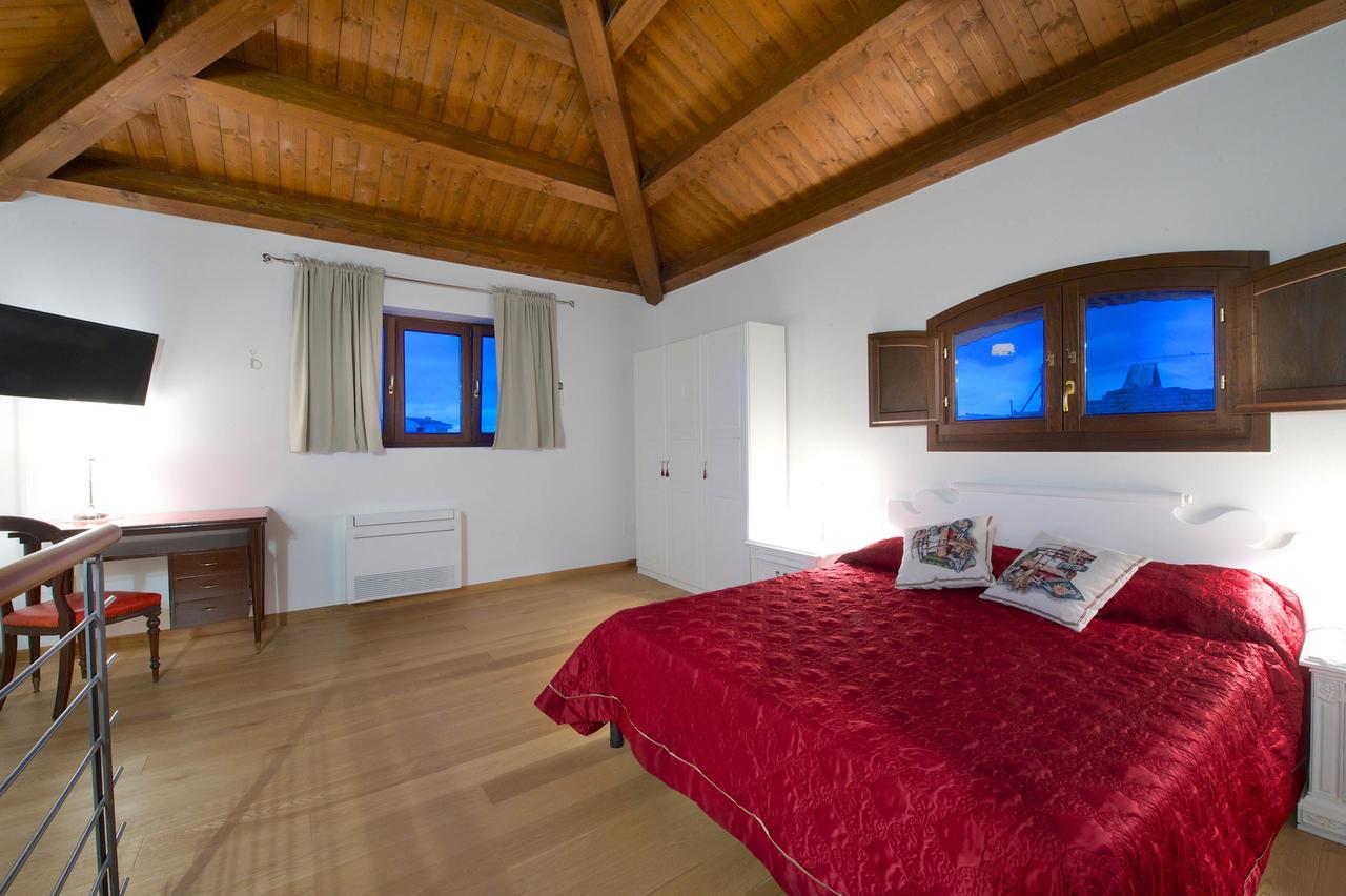 Bed and Breakfast Torre della Loggia - Dimora Storica - Ortona Esterno foto