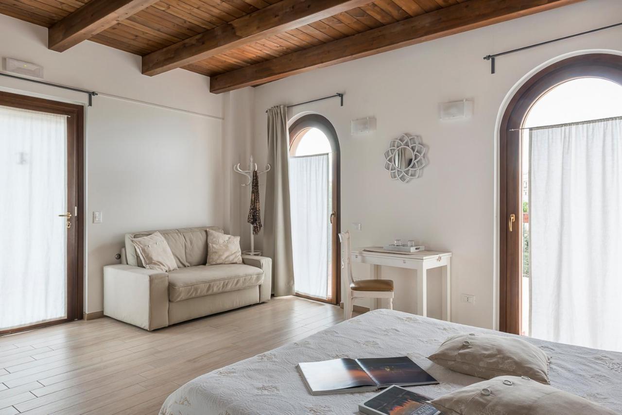 Bed and Breakfast Torre della Loggia - Dimora Storica - Ortona Esterno foto